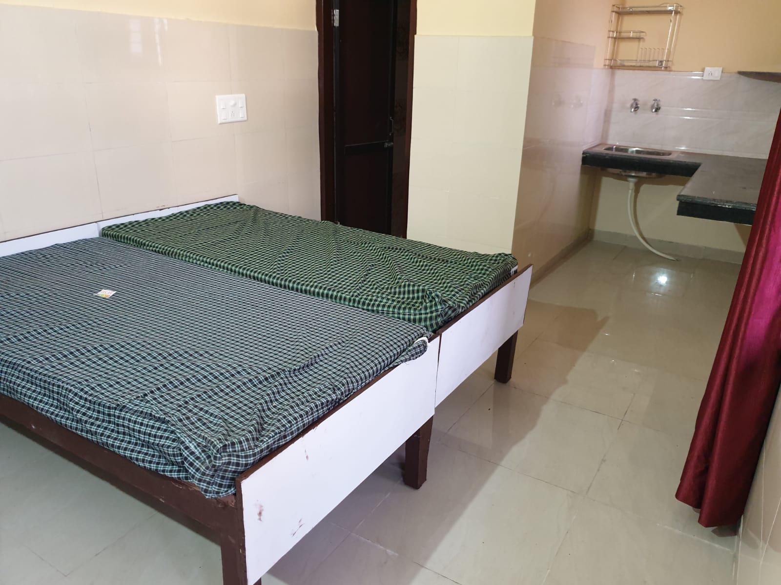 1 Room with Kitchen Semi Furnished House
