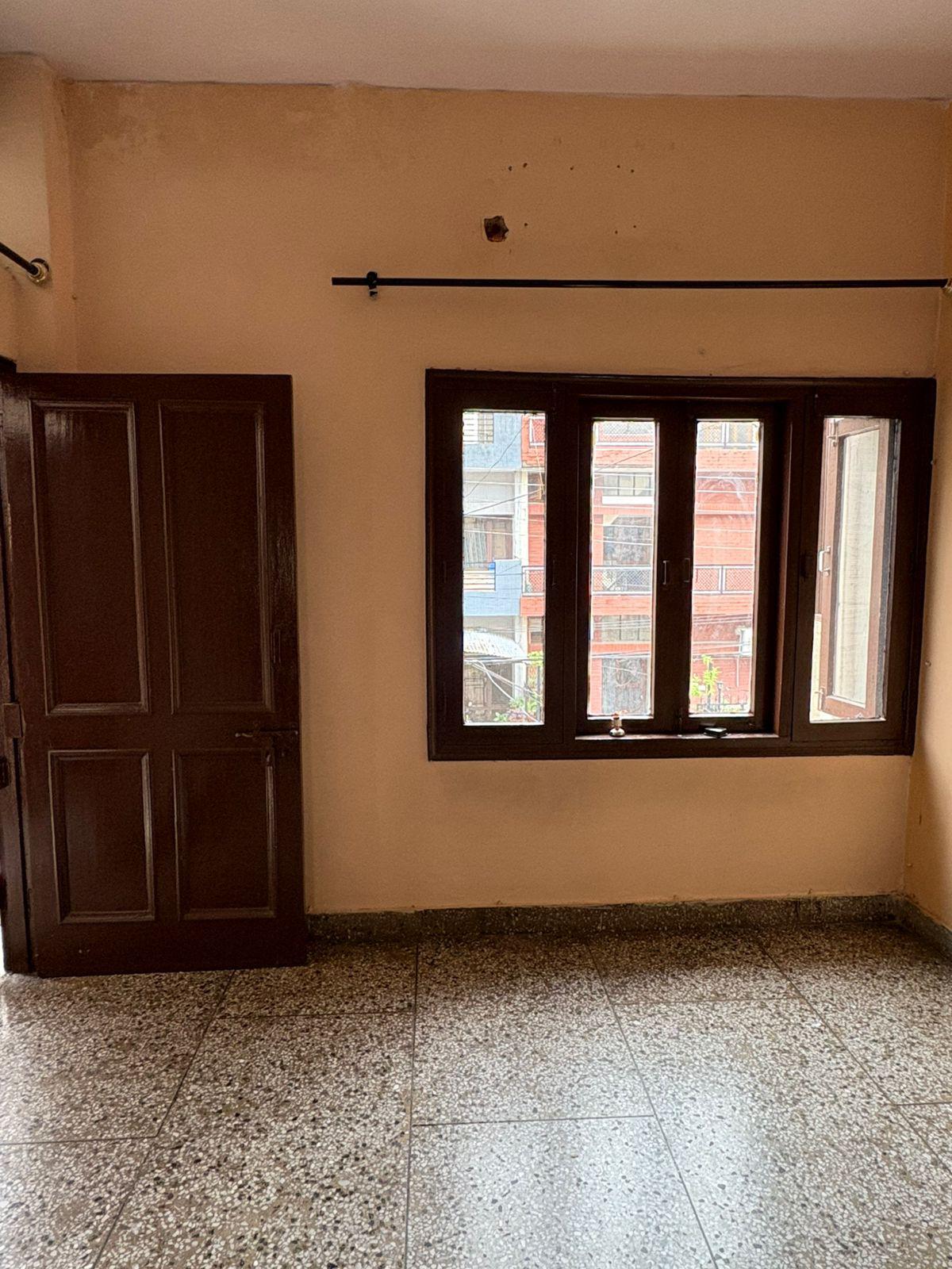 2 Room with Kitchen Unfurnished House