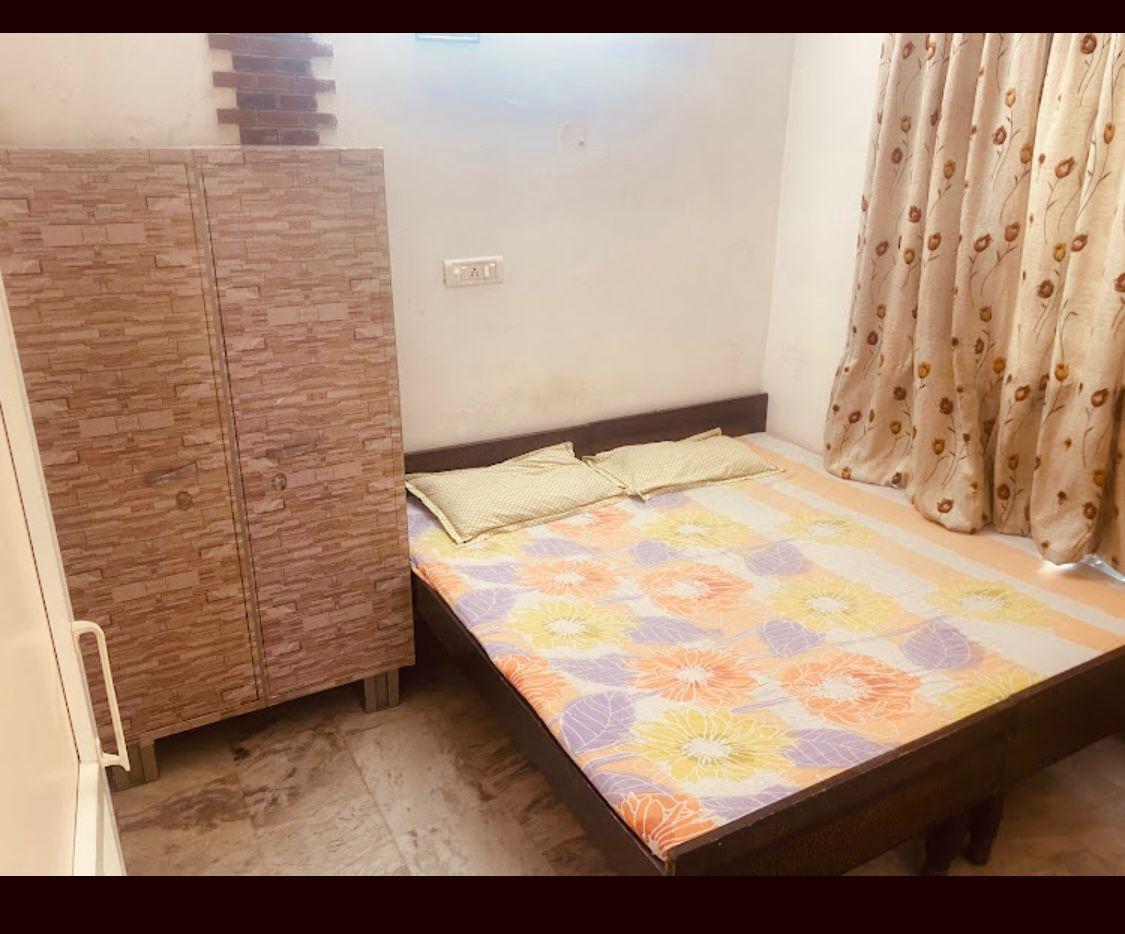 PG for Boys in Zirakpur