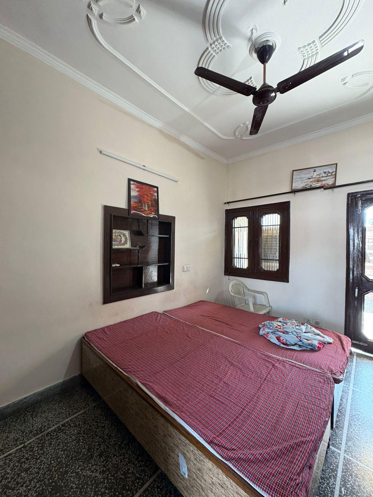 1 Room with Kitchen Fully Furnished House
