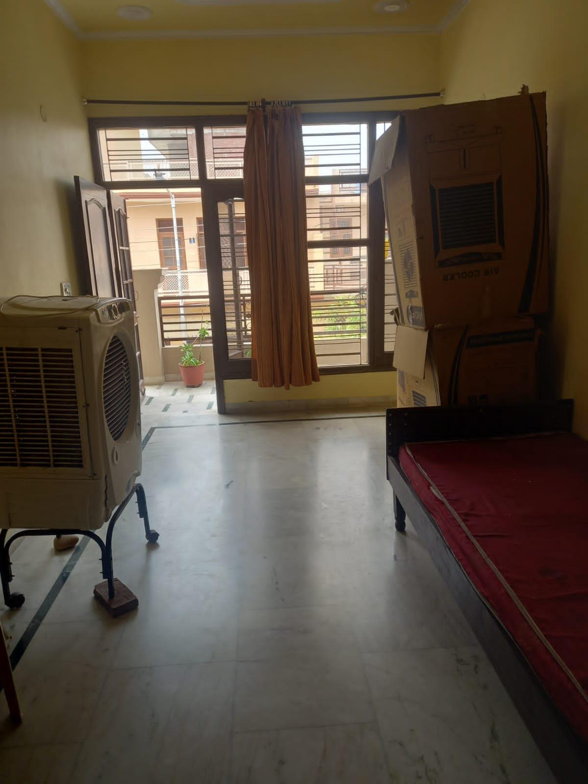 Room for rent