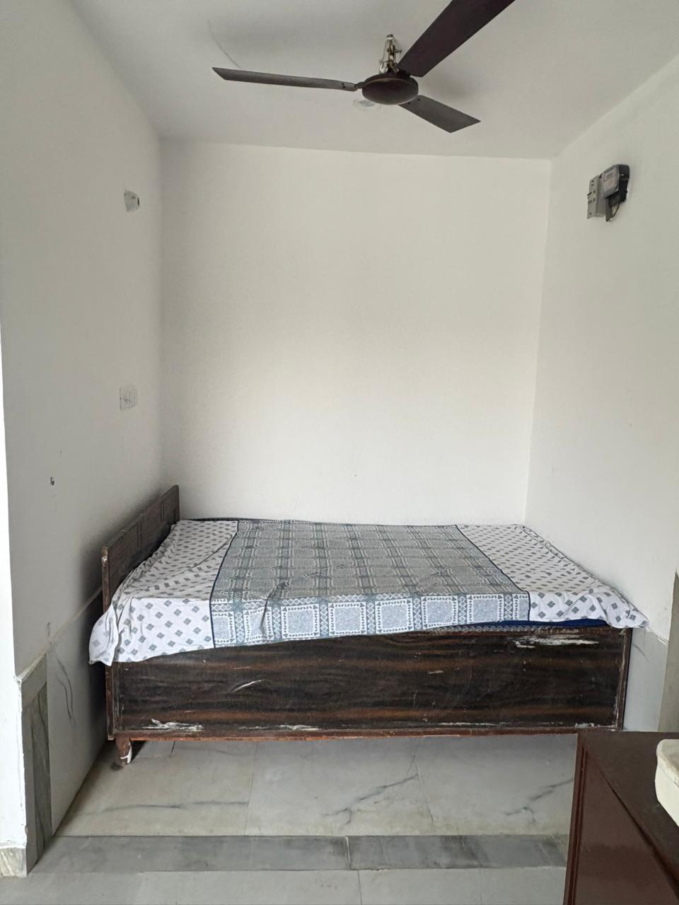 1 Room with Kitchen Semi Furnished House