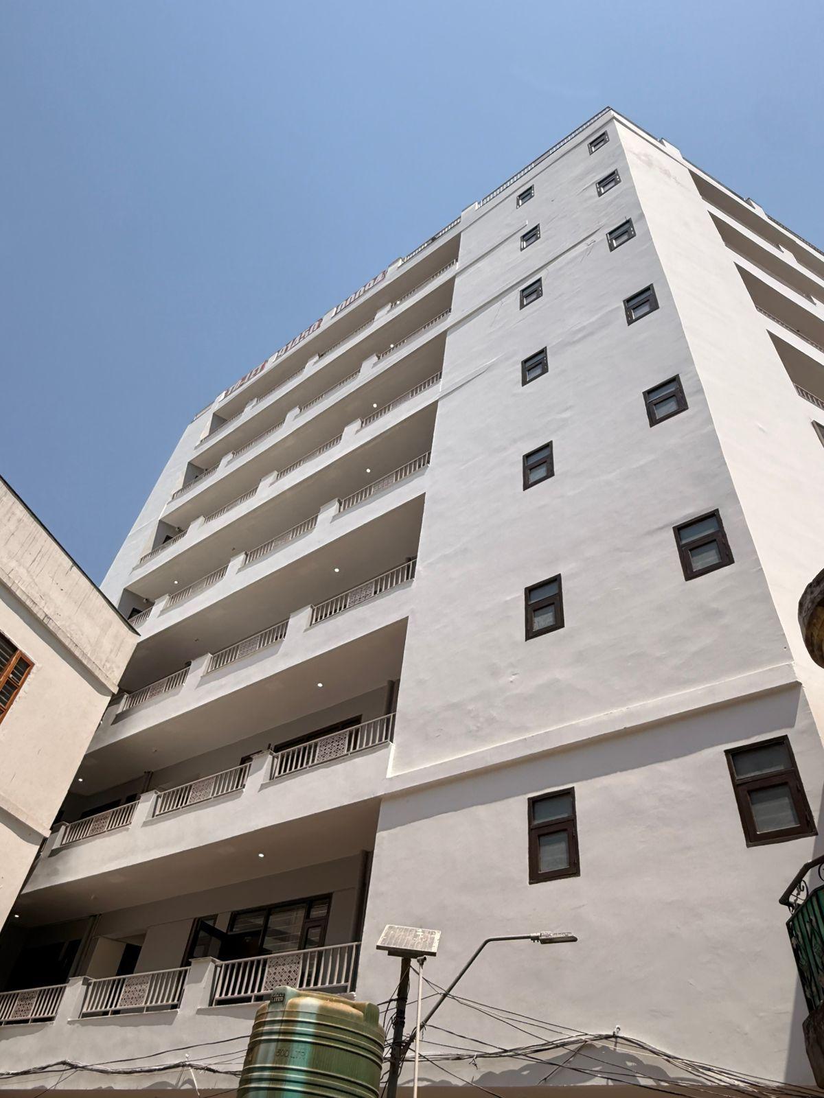 1BHK Fully Furnished Flat