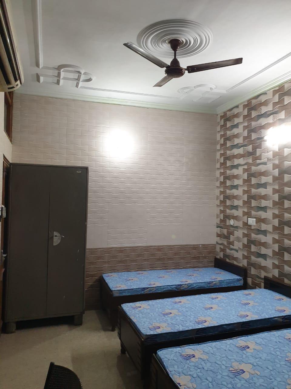 Room for rent