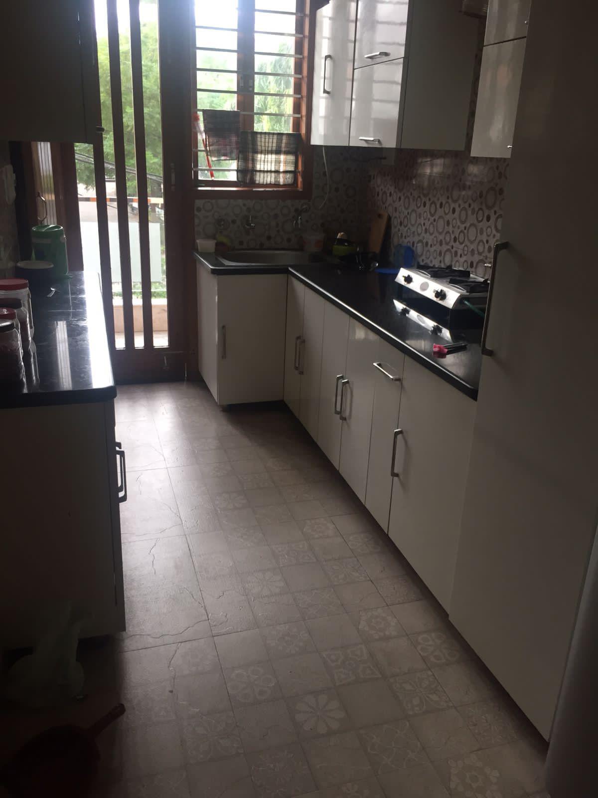 1 Room with Kitchen Fully Furnished House