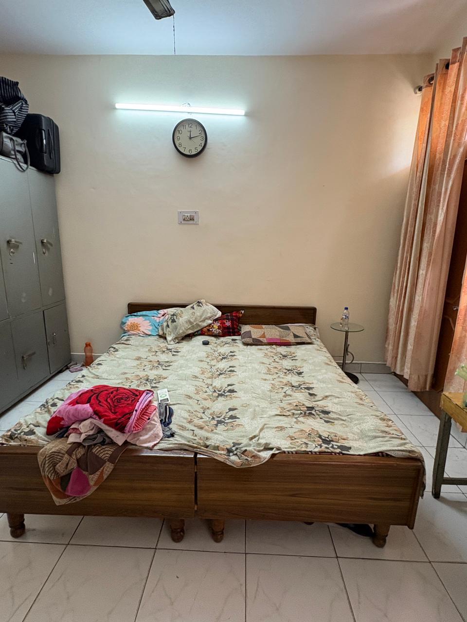1 Room with Kitchen Fully Furnished House