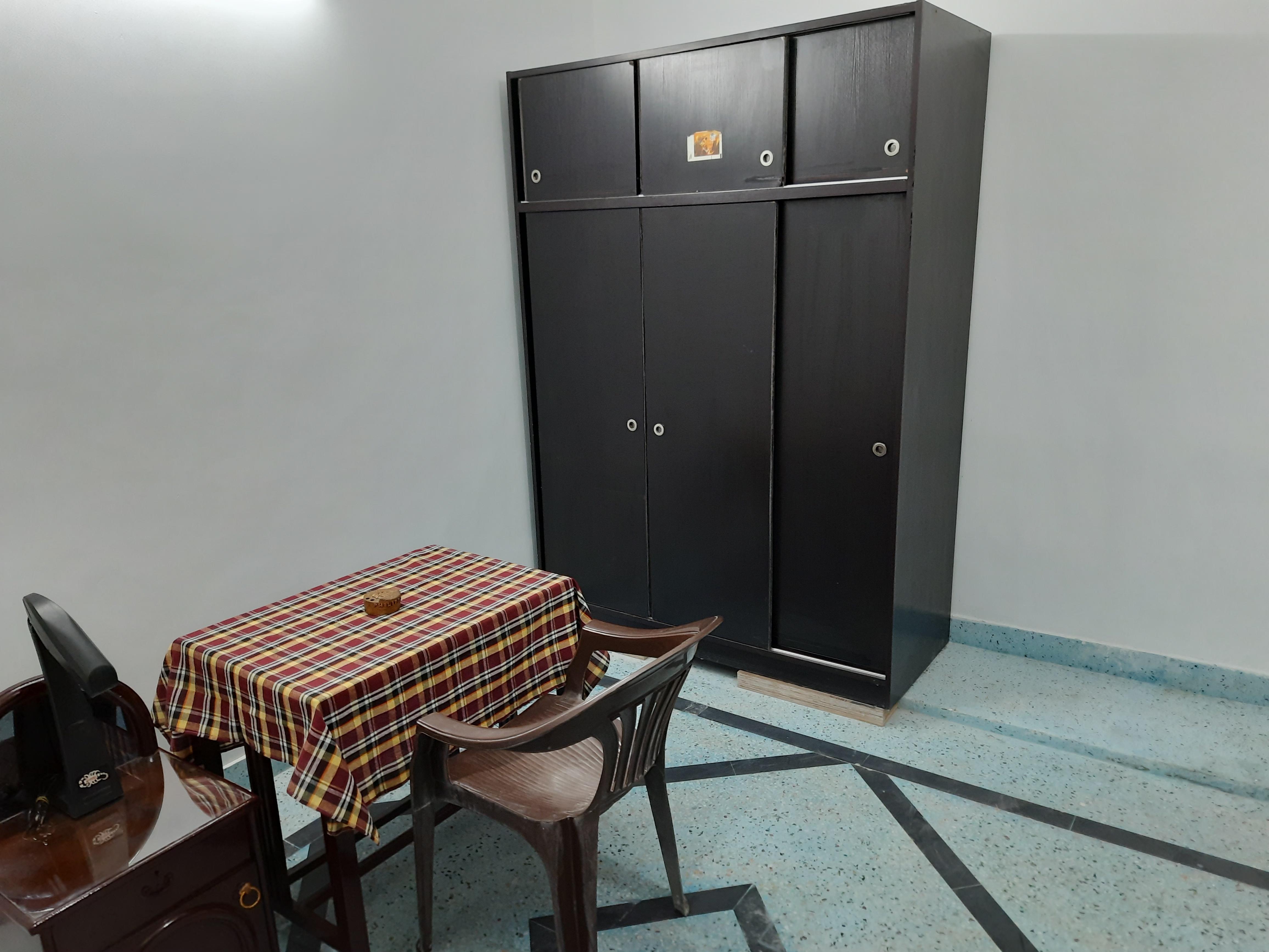 Room for rent