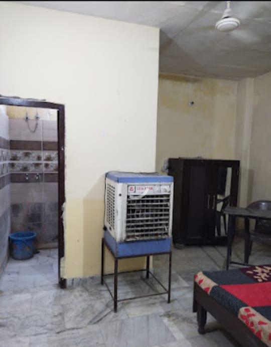 Room for rent