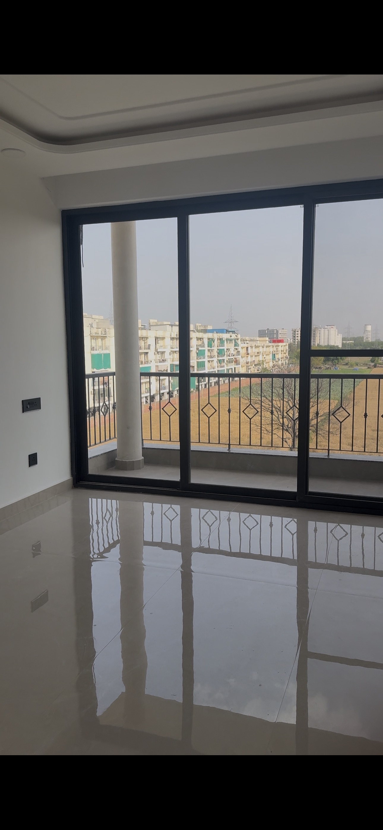 3BHK Unfurnished Flat
