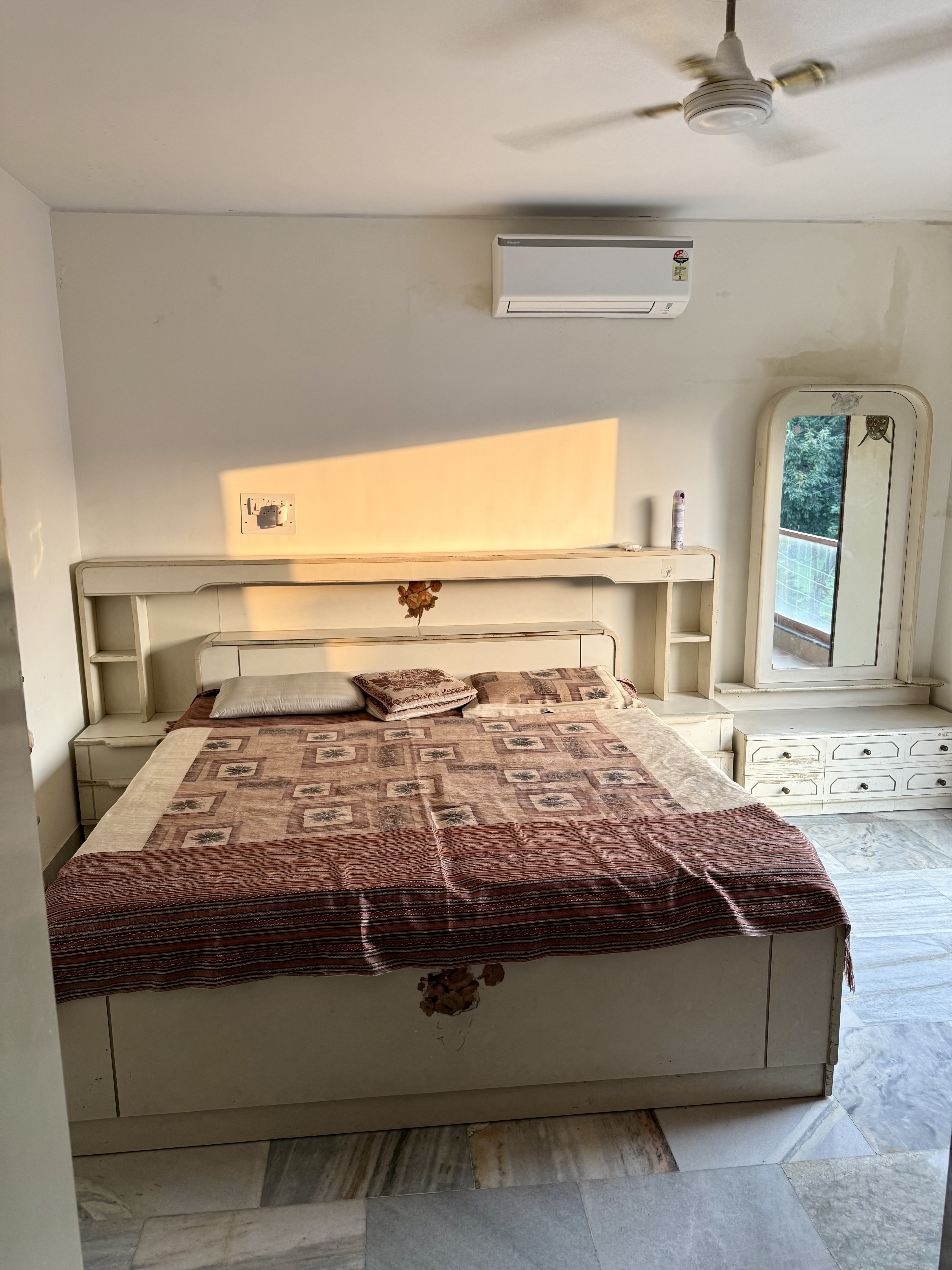 Room for rent