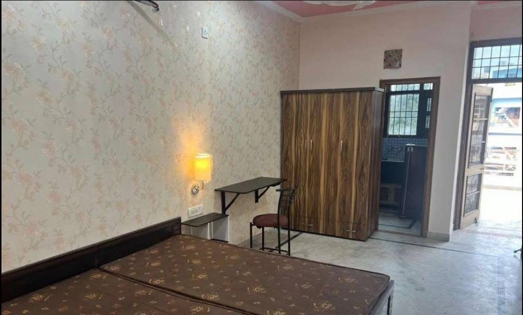 1 Room with Kitchen Fully Furnished House