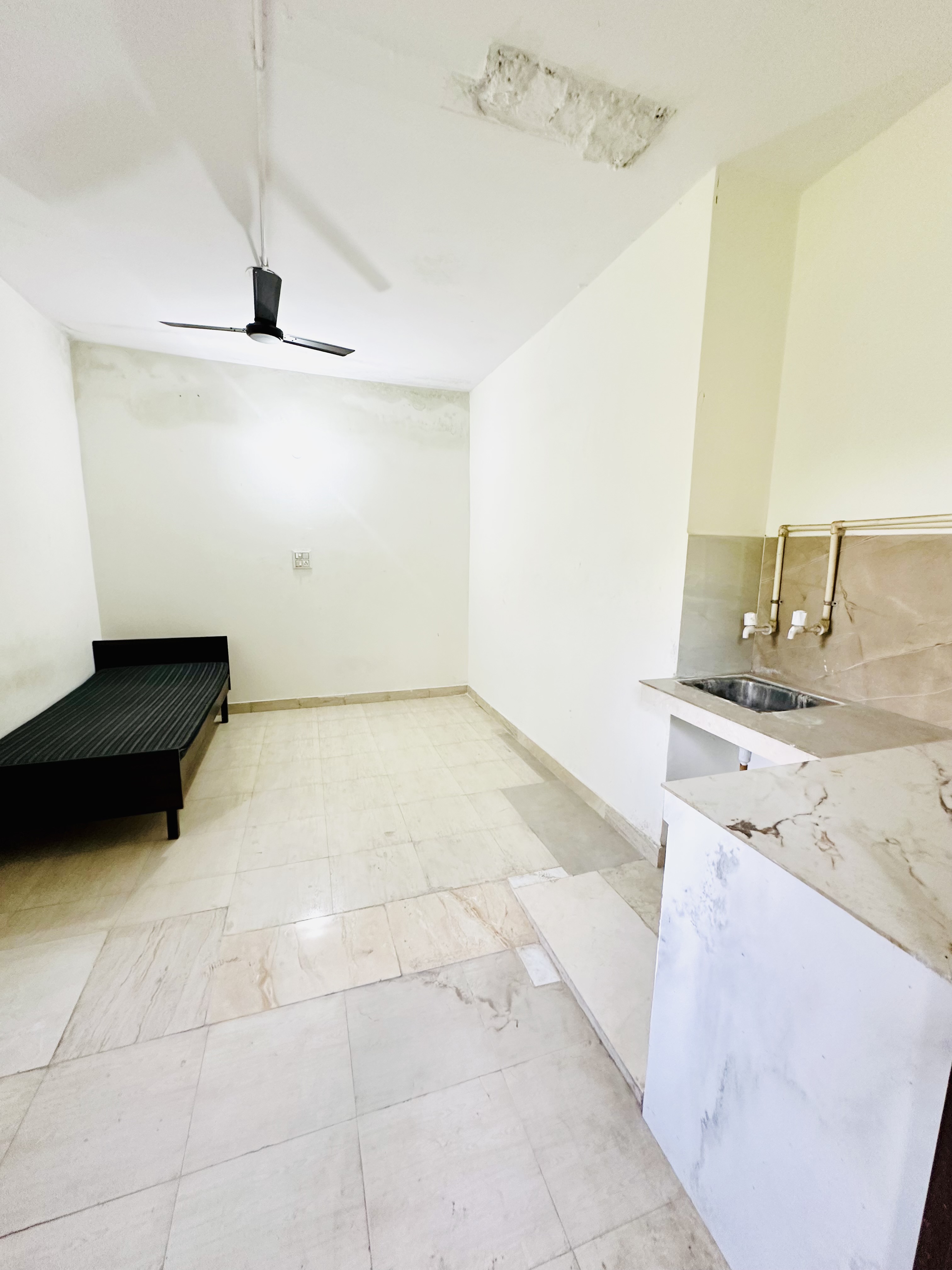 1 Room with Kitchen Semi Furnished House