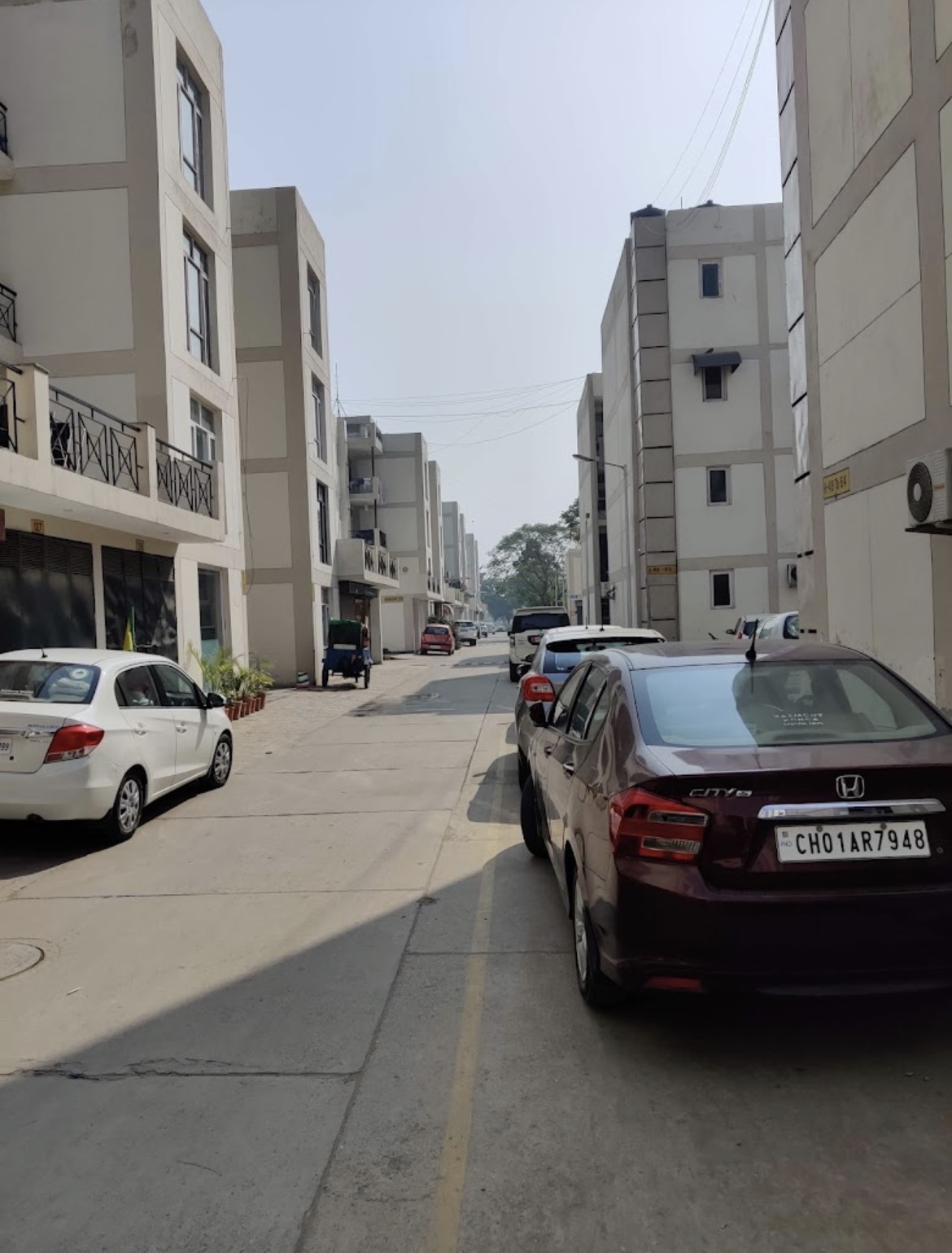 3BHK Unfurnished Flat