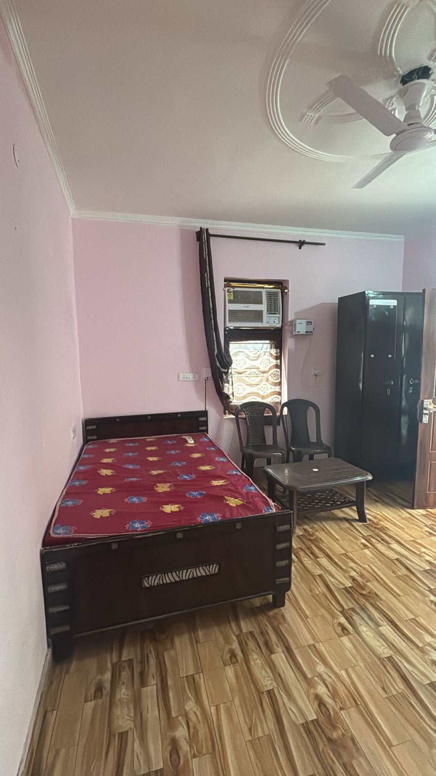 1 Room with Kitchen Fully Furnished Flat