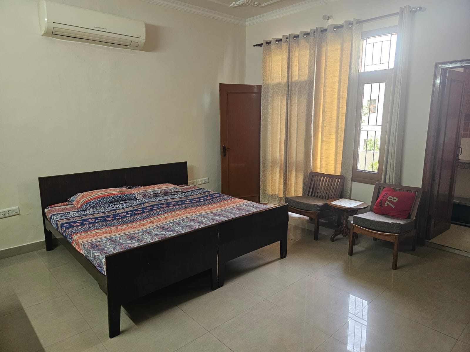 Room for rent