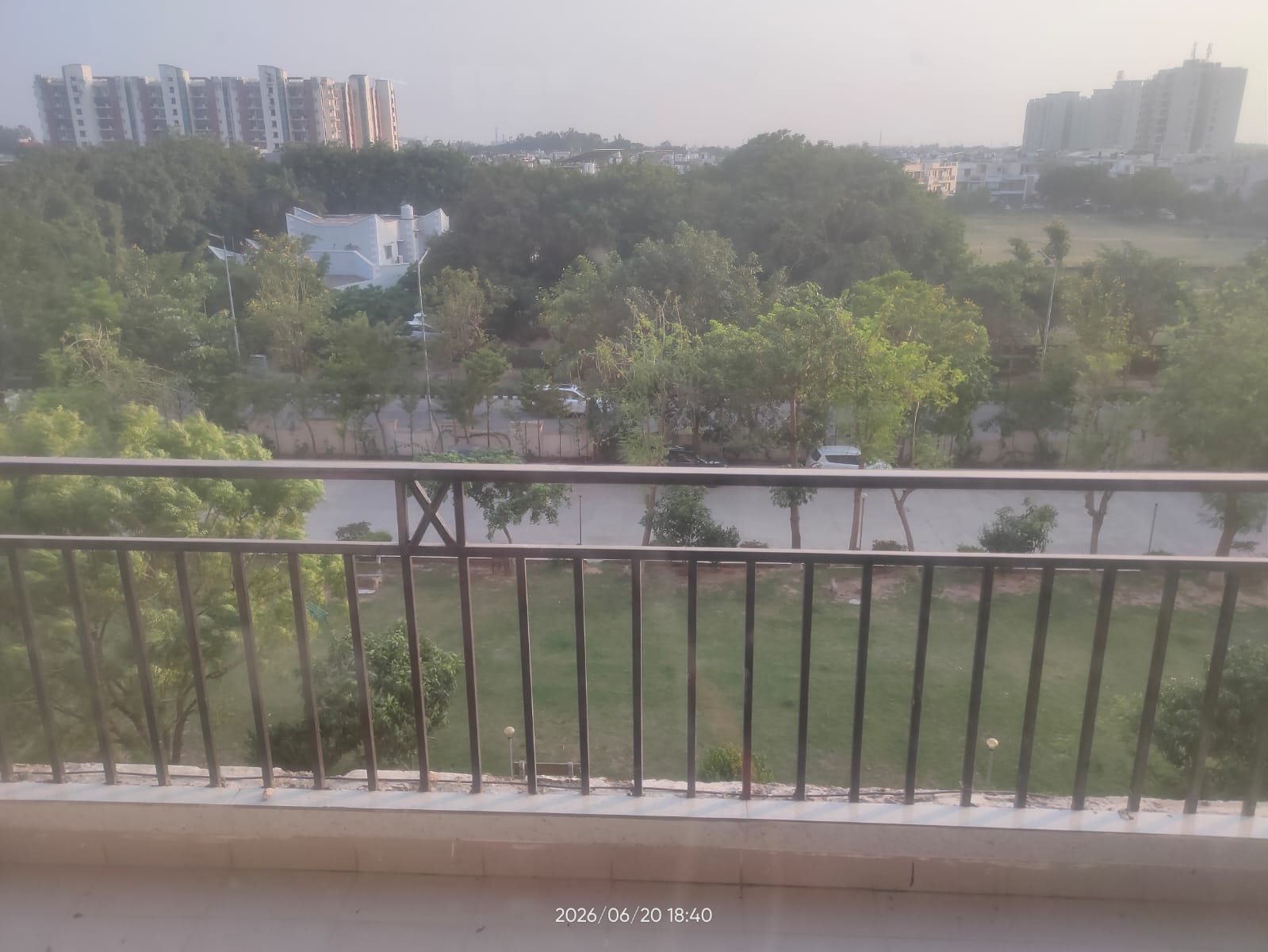 3BHK Semi Furnished Flat